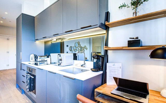 HybridResi Canary Wharf