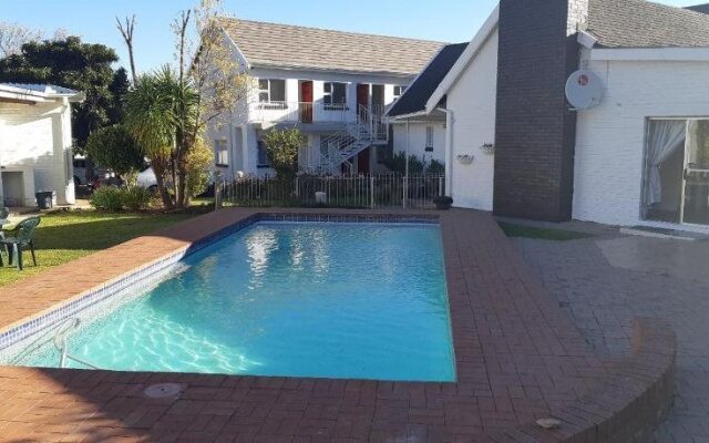 Mentor Guest House