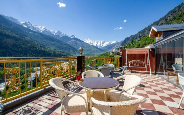 Himalayan Chalet Homestay - A Wandertrails Stay