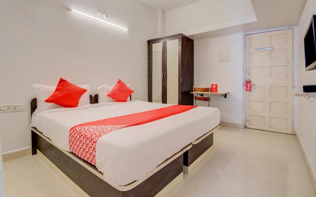 OYO 24982 Hotel G Residency