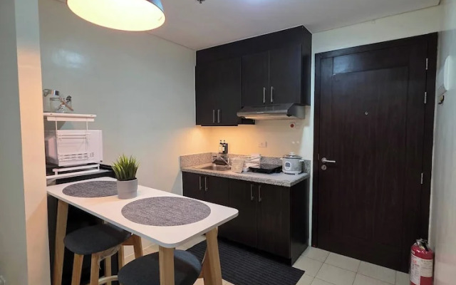 Pioneerwoodlands Mandaluyong Studio Unit