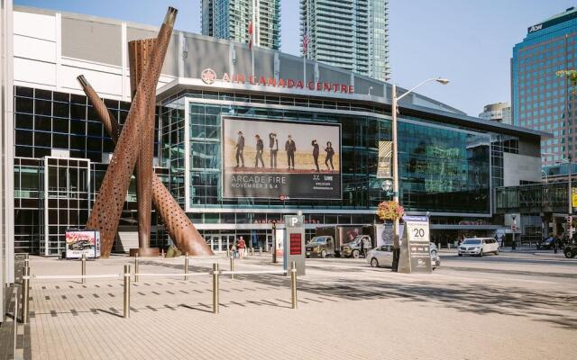 QuickStay Yorkville Condo - Yonge & Bloor
