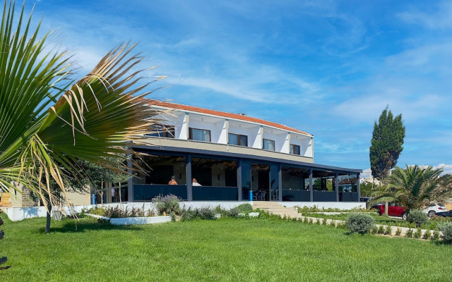 V Beach Hotel