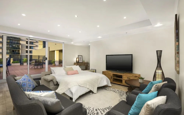 3 Bedroom Inner City Penthouse