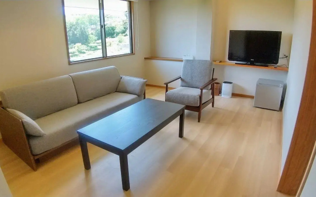 FUTO HOUSE -Ippon no Enpitsu-