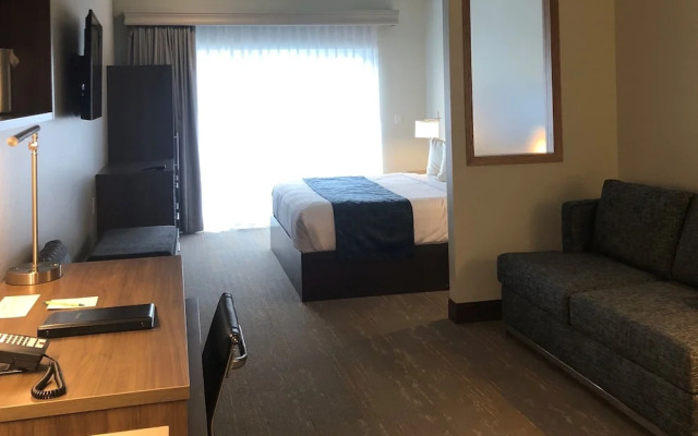 Kodiak Compass Suites