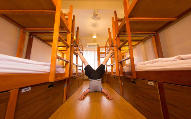 Pak-Up Hostel