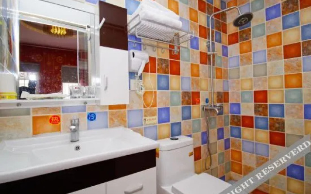 Feixi Ganghui Theme Hotel