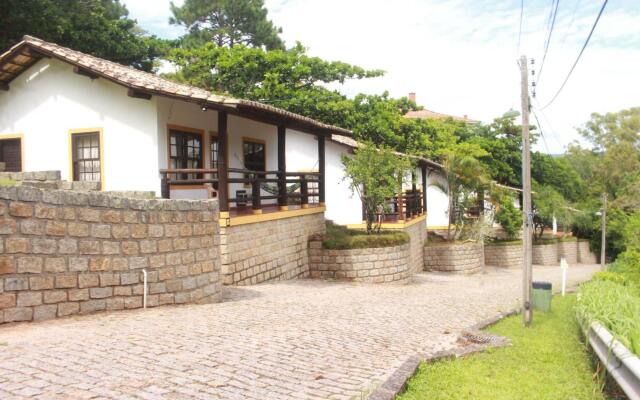 Residencial Cabanas da Praia Mole