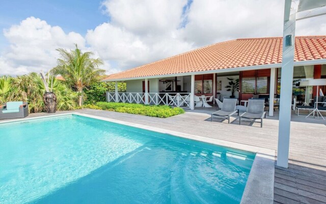 Luxurious Villa in Jan Thiel With Pool