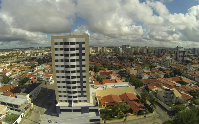 Apto 3/4 bem localizado