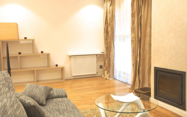 The Queen Luxury Apartments - Villa Cortina