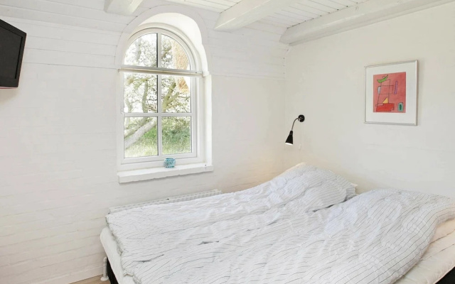 Comfortable Holiday Home in Henne With Terrace