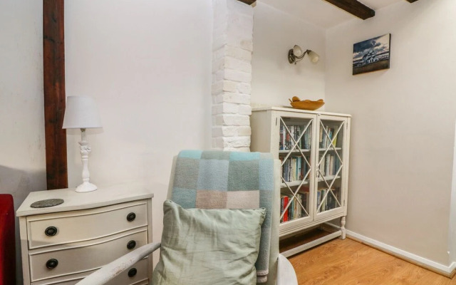 Swanfield Cottage