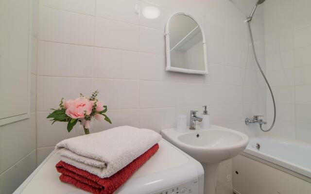 ApartHause на улице Космонавтов