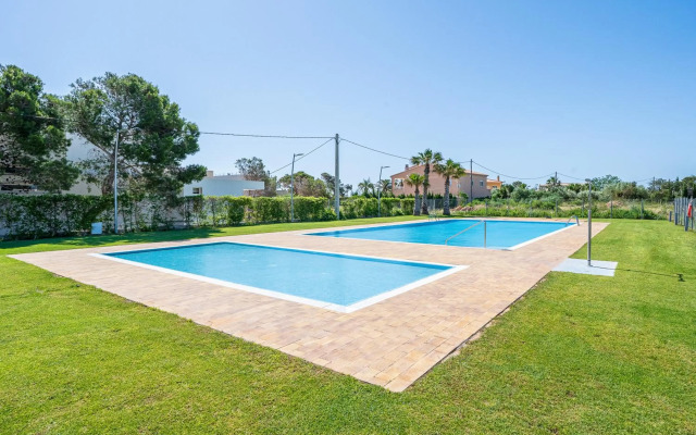 Hauzify I Apartaments Roques Daurades