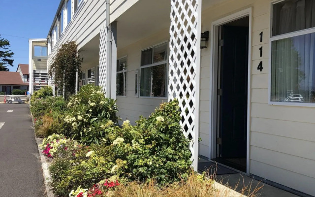 Super 8 by Wyndham Florence OR