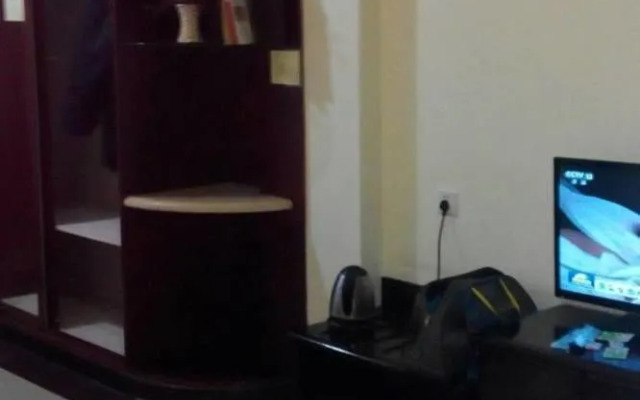 青岛西岭大酒店