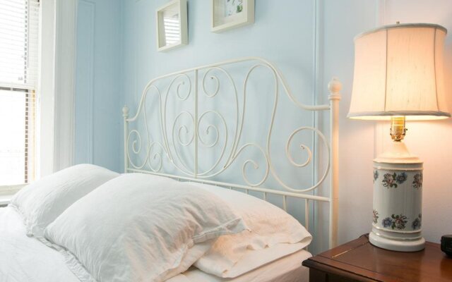 Lefferts Manor Bed and Breakfast