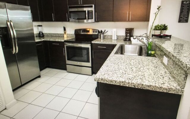 Miami by Vacation District