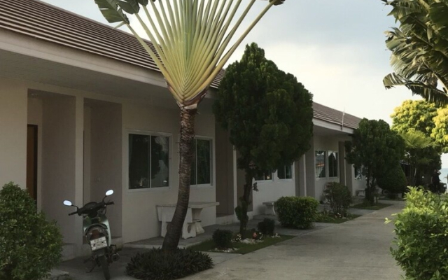 Bangrak Samui Beach Resort