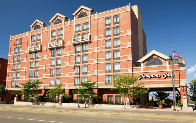 Hampton Inn by Hilton Boston/Cambridge