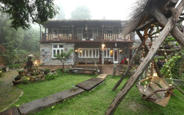 Om Yoga Resort