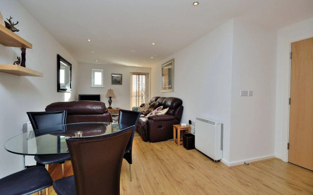 Racecourse Serviced Apartments