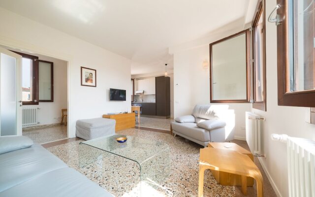 V.e.N.I.Ce Cera Casa Margherita