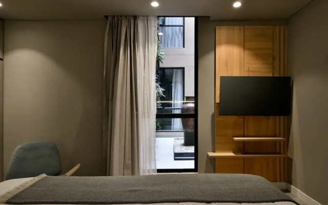 w Prestigious 2BR w/ Radiant Deco in Unicentro