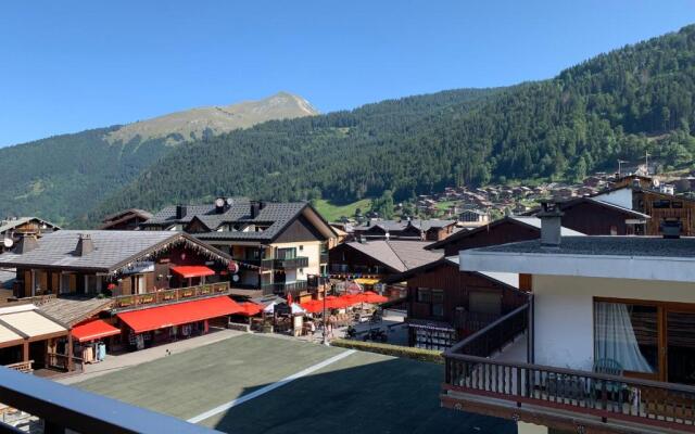 Portes Du Pleney 201