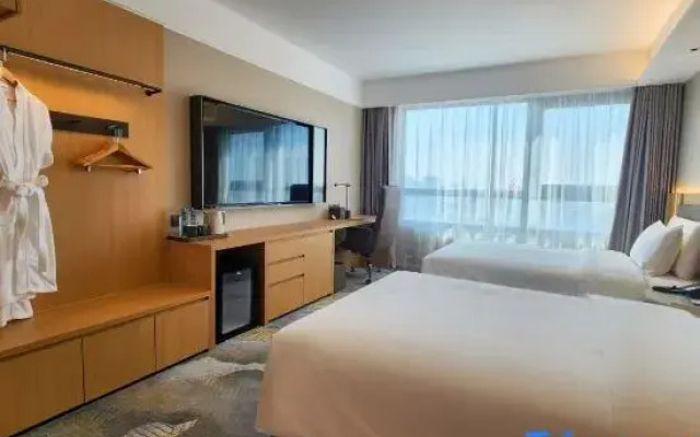 Yanshan Hotel