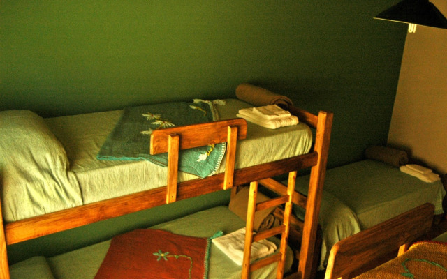 Pajaros Volando Hostel