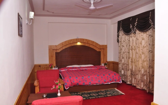 Hotel Kings Land