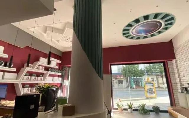 KDA E-sports Hotel