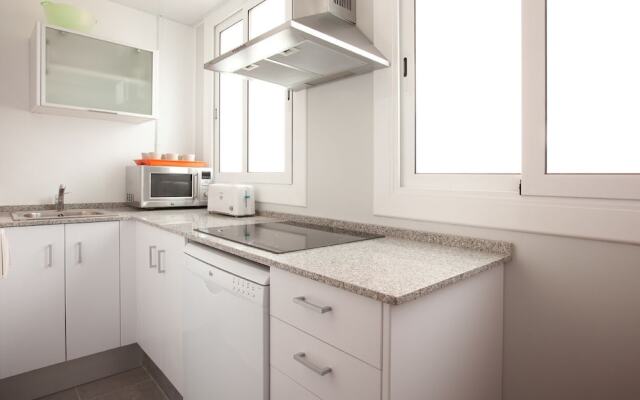 AB Vilà i Vilà Apartments