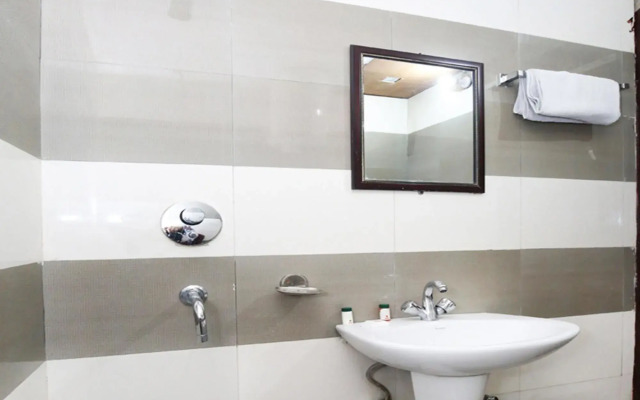 OYO 10393 Hotel K K 2