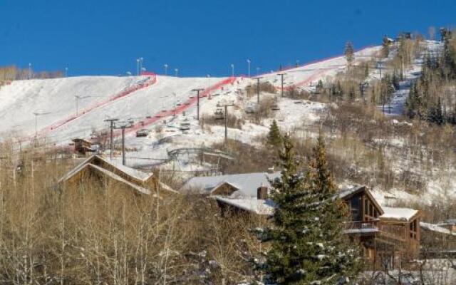 Edgemont 2306 - Luxury Ski-in Ski-out Condo