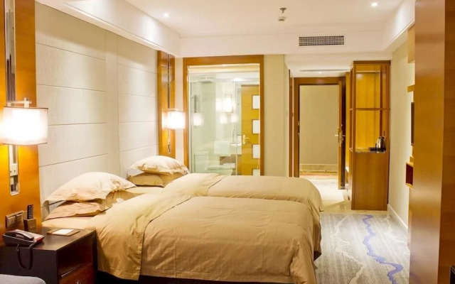 Eral Hotel