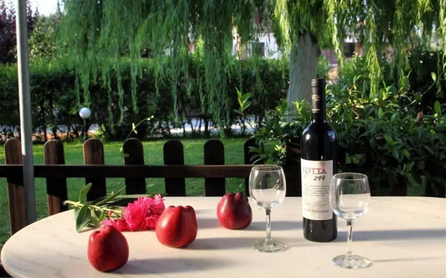 Apartments Avra