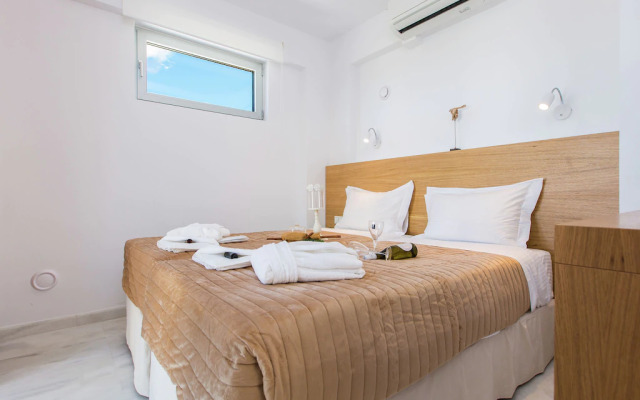 Majestic Villa in Pigianos Kampos with Private Pool