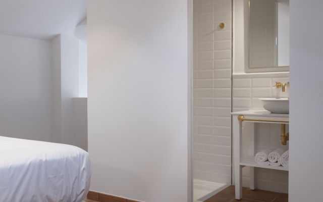 Alta House Suites