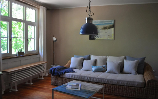 Strandvilla Waldhaus