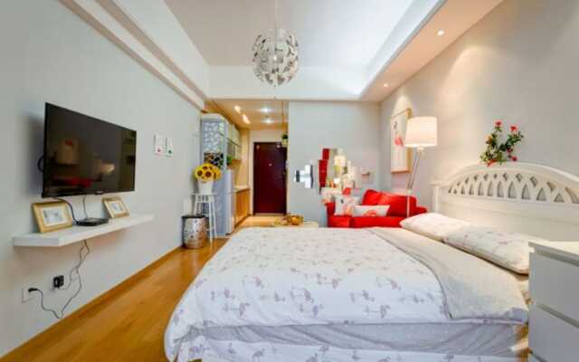 Royal Garden Apartment