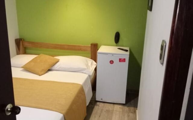 Hotel Cañaveral Plaza
