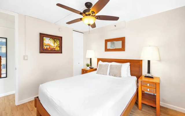 Pacific Monarch - 1 BR - Ocean & City Views