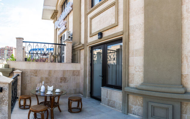 Premier Hotel