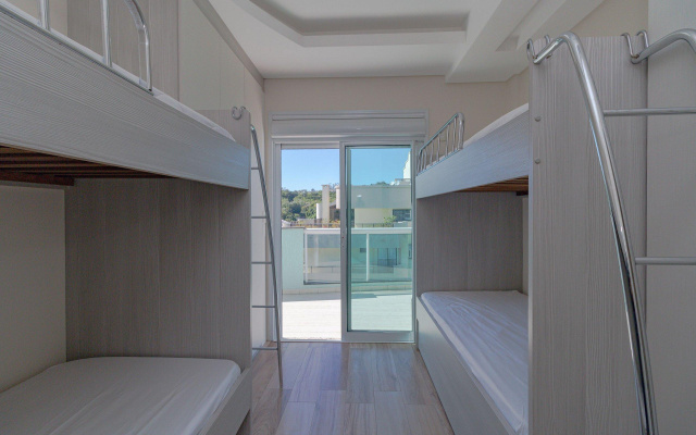 Aluguel Cobertura 4 Suítes Vista Mar Jacuzzi Bombas Sc