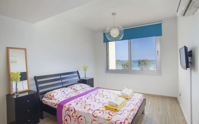 one bedroom apartment in Fig tree bay