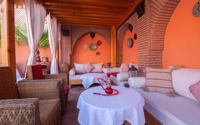 Riad Anais Medina